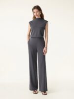 Travel-Friendly Easy-to-Take-Off Jumpsuit - Image 3